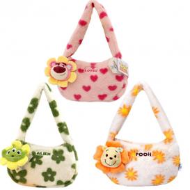 Plush seasonal handbag 